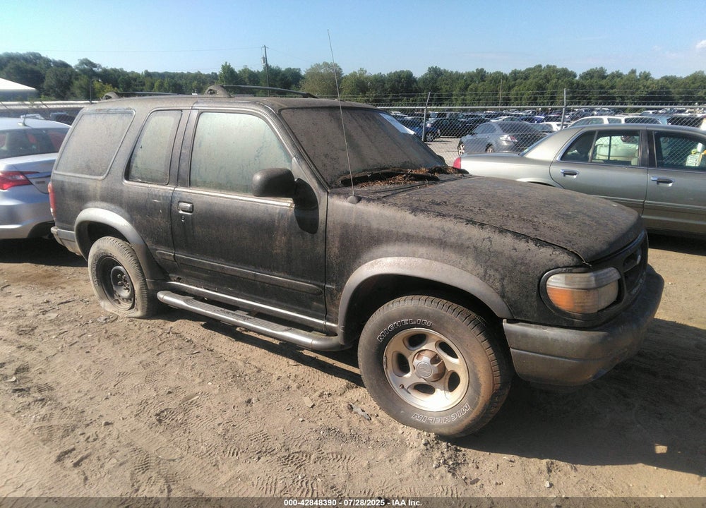 2000 FORD EXPLORER VIN: 1FMDU70E3YUB02516