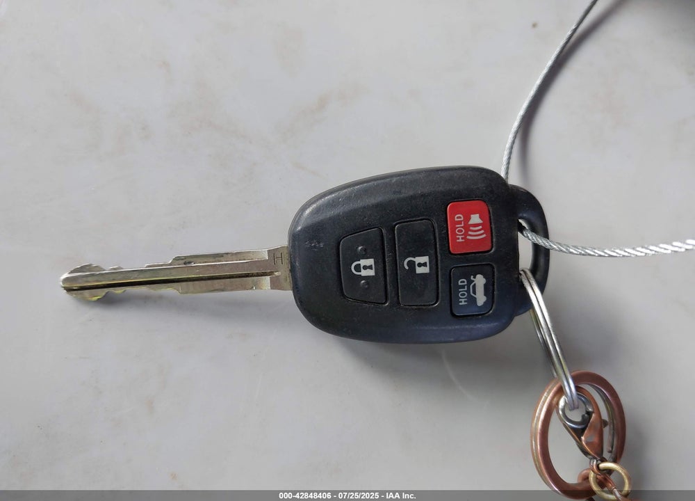 2016 TOYOTA CAMRY VIN: 4T1BF1FK5GU239421