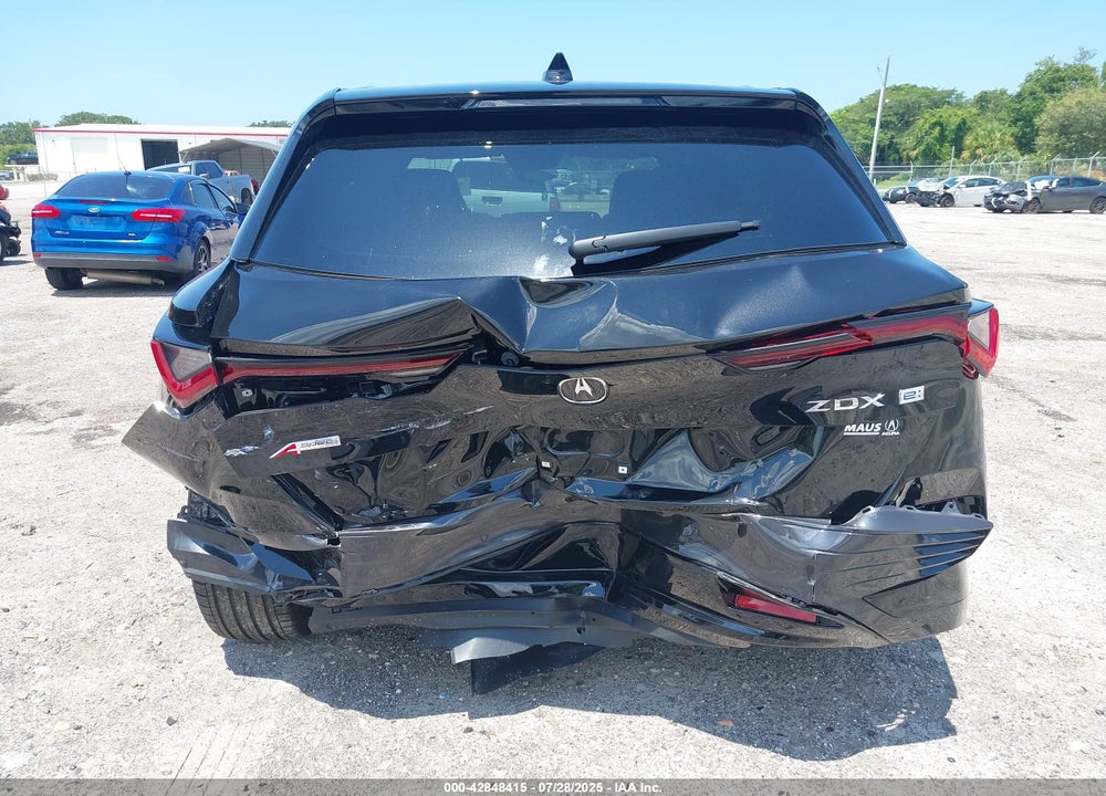2024 ACURA ZDX VIN: 4W5KHMRK4RZ508223