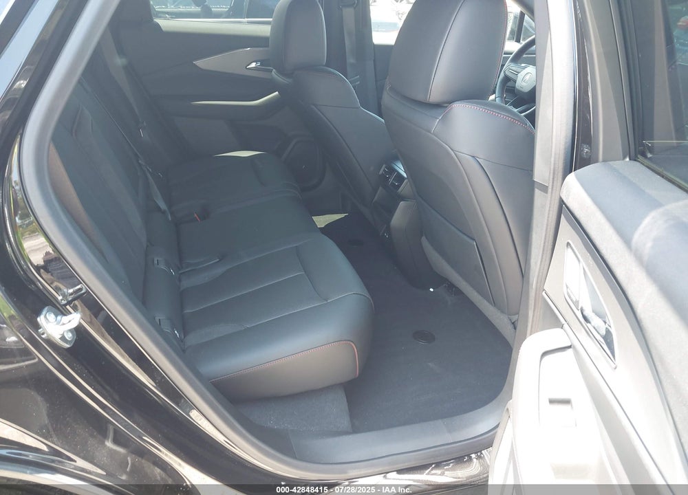2024 ACURA ZDX VIN: 4W5KHMRK4RZ508223