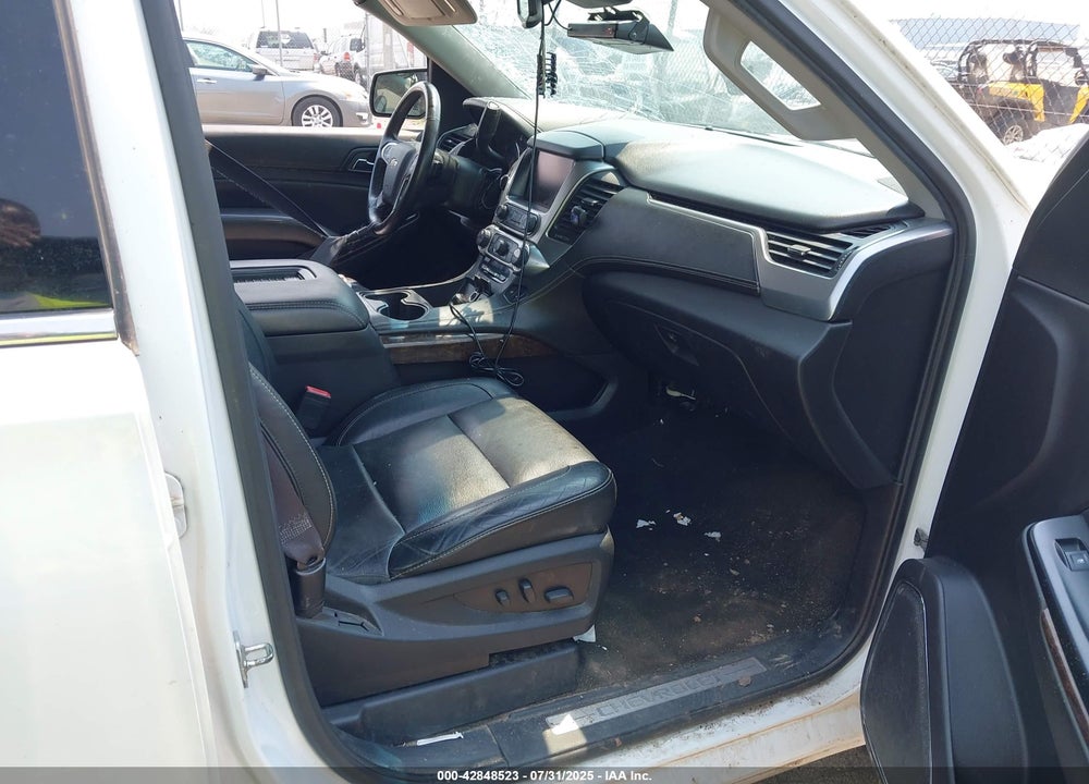 2015 CHEVROLET SUBURBAN 1500 VIN: 1GNSKJKC0FR661233