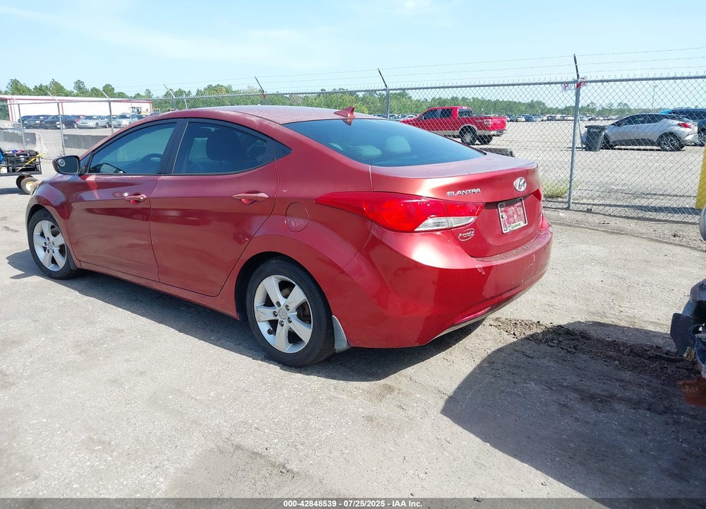2013 HYUNDAI ELANTRA VIN: 5NPDH4AE5DH344766