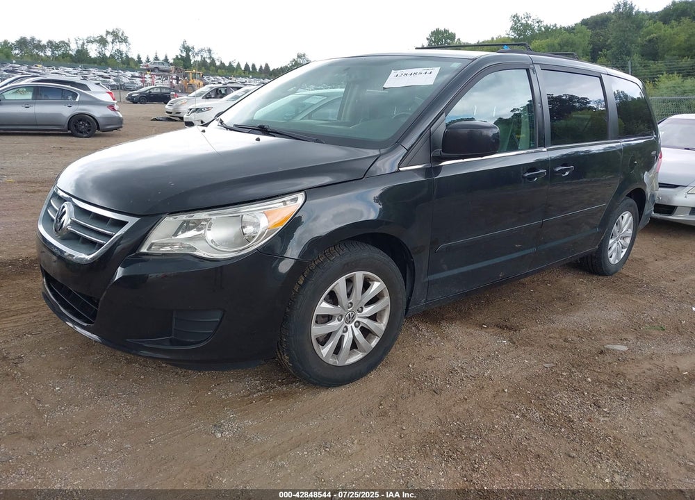 2012 VOLKSWAGEN ROUTAN VIN: 2C4RVABG9CR355185