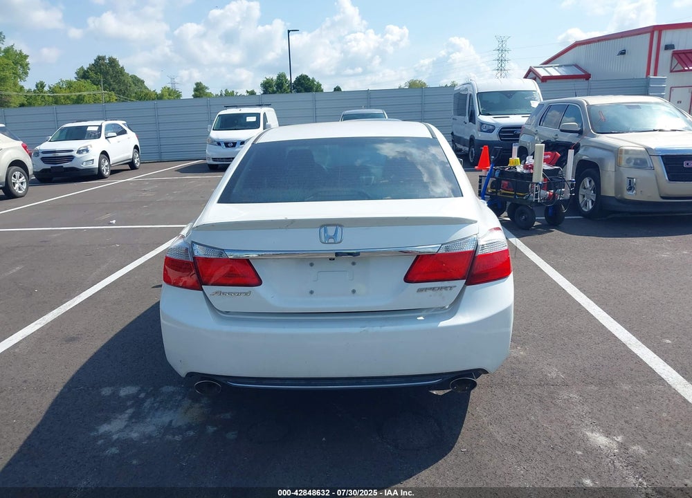 2015 HONDA ACCORD VIN: 1HGCR2F53FA114516