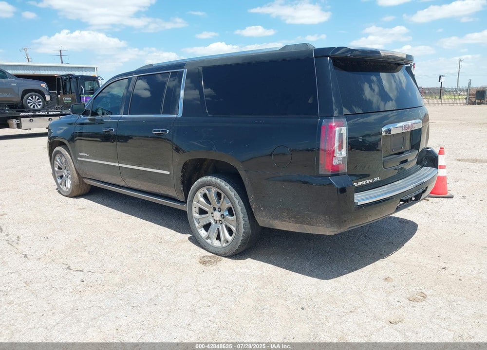 2015 GMC YUKON XL VIN: 1GKS2JKJ0FR133509
