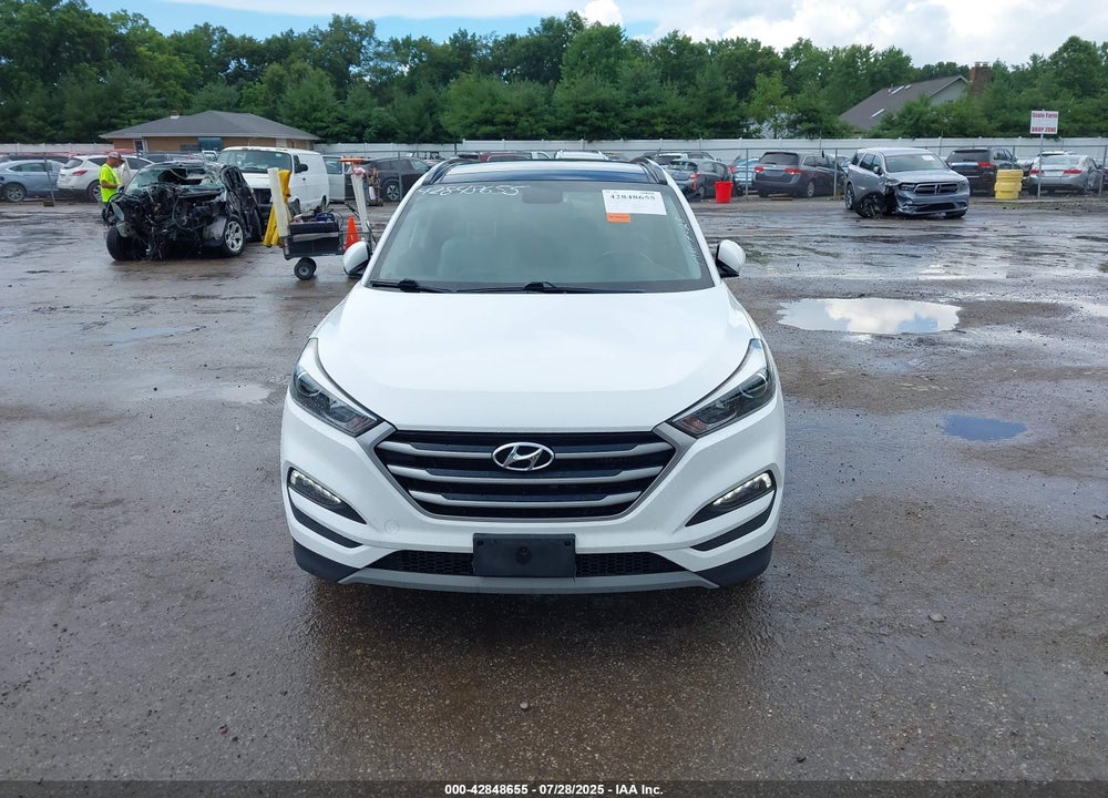 2018 HYUNDAI TUCSON VALUE VIN: KM8J3CA22JU691728