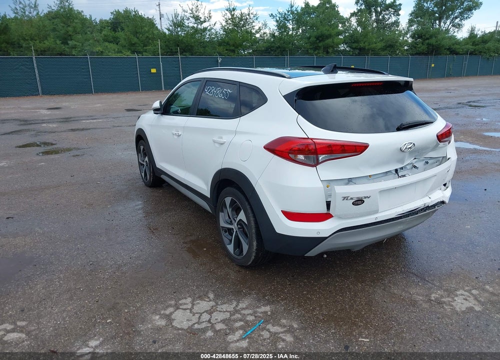 2018 HYUNDAI TUCSON VALUE VIN: KM8J3CA22JU691728