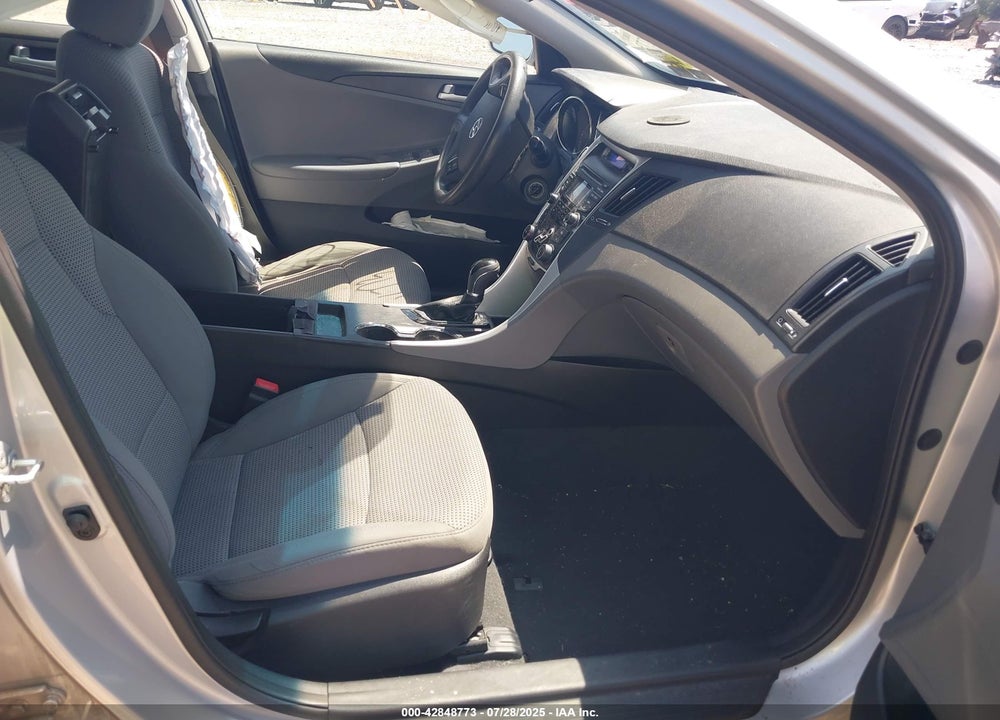 2012 HYUNDAI SONATA VIN: 5NPEB4AC4CH436471