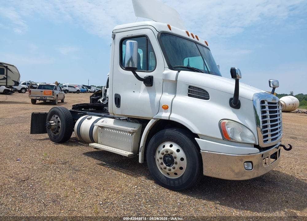 2013 FREIGHTLINER CASCADIA 113 VIN: 1FUBGADV9DLBW3455