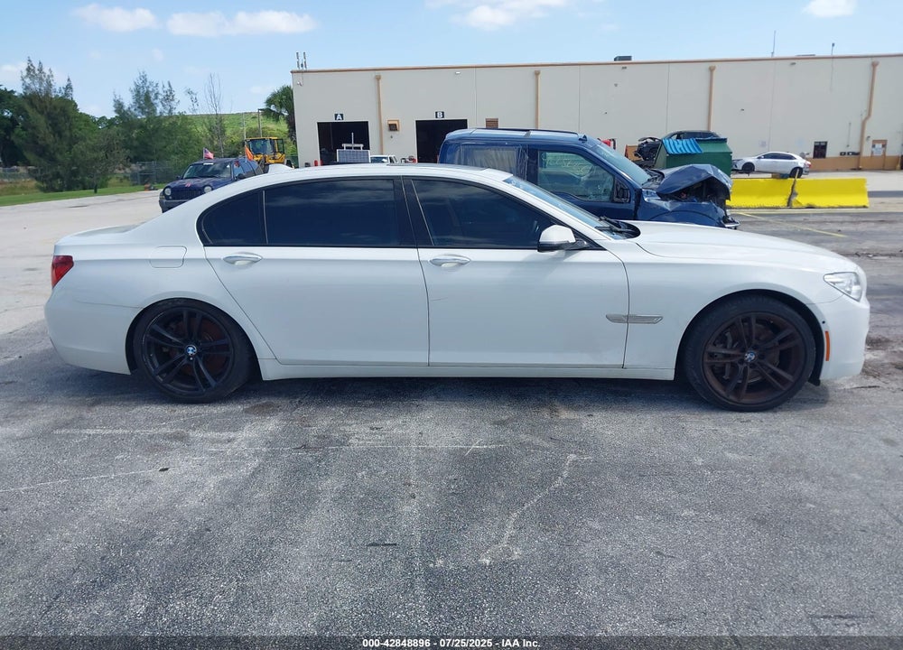 2013 BMW 7 SERIES VIN: WBAYF8C55DD140919