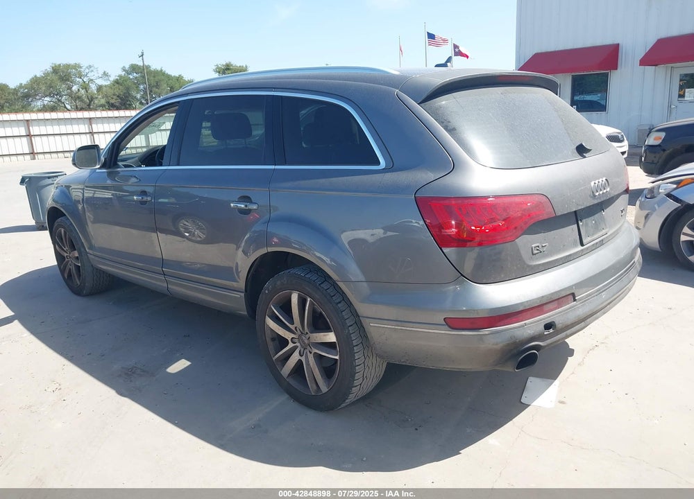 2014 AUDI Q7 VIN: WA1LMAFE3ED001681