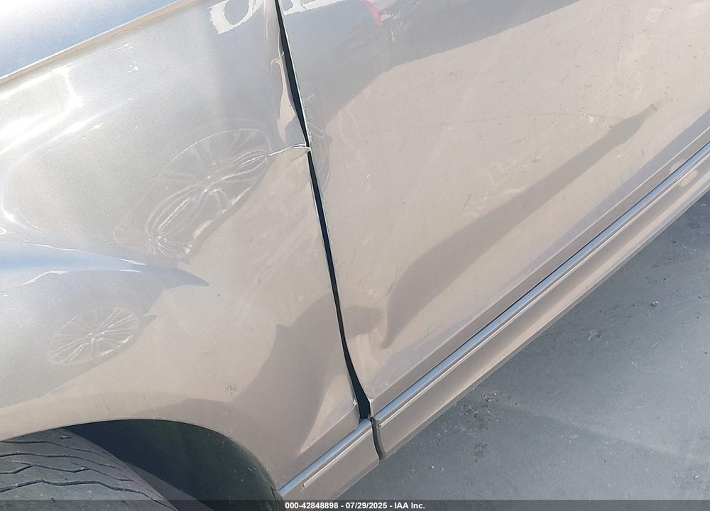 2014 AUDI Q7 VIN: WA1LMAFE3ED001681