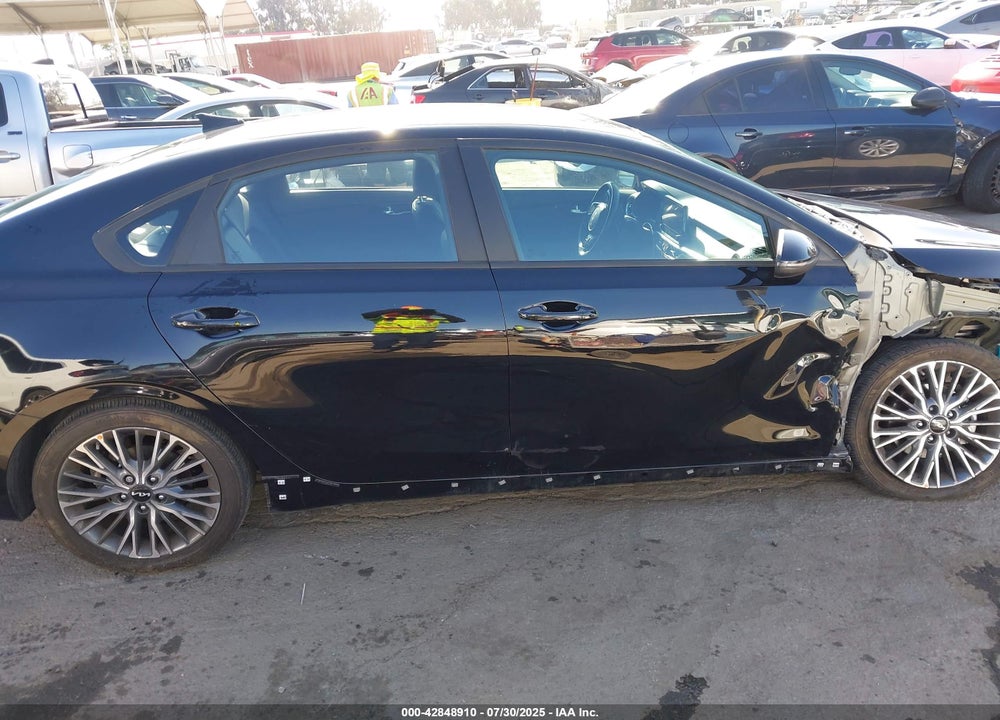 2023 KIA FORTE VIN: 3KPF54AD4PE672861