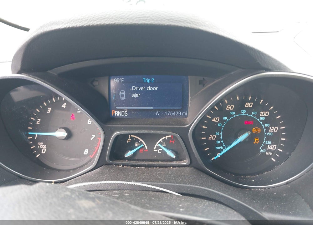 2014 FORD ESCAPE VIN: 1FMCU0G98EUD45407