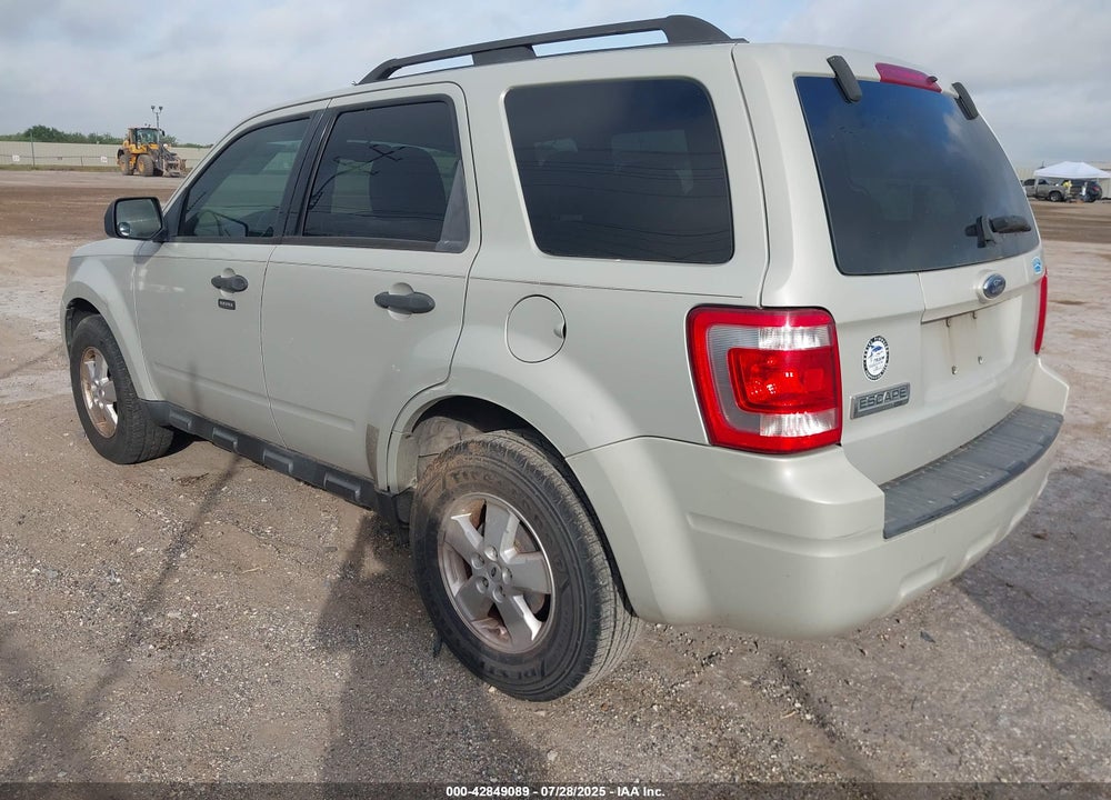 2009 FORD ESCAPE VIN: 1FMCU03G39KA18838
