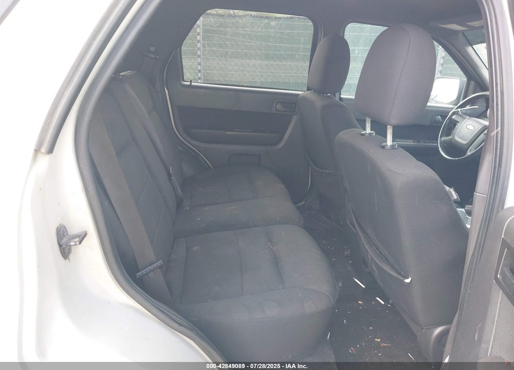 2009 FORD ESCAPE VIN: 1FMCU03G39KA18838
