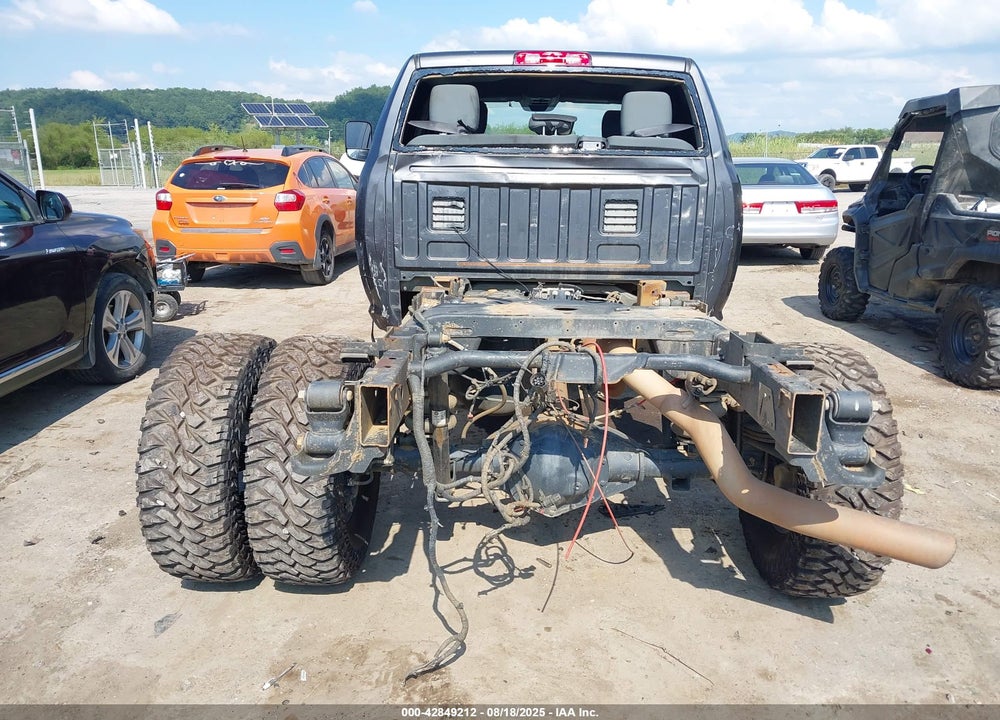 2018 RAM 3500 TRADESMAN  4X4 8' BOX VIN: 3C63RRGL9JG422392