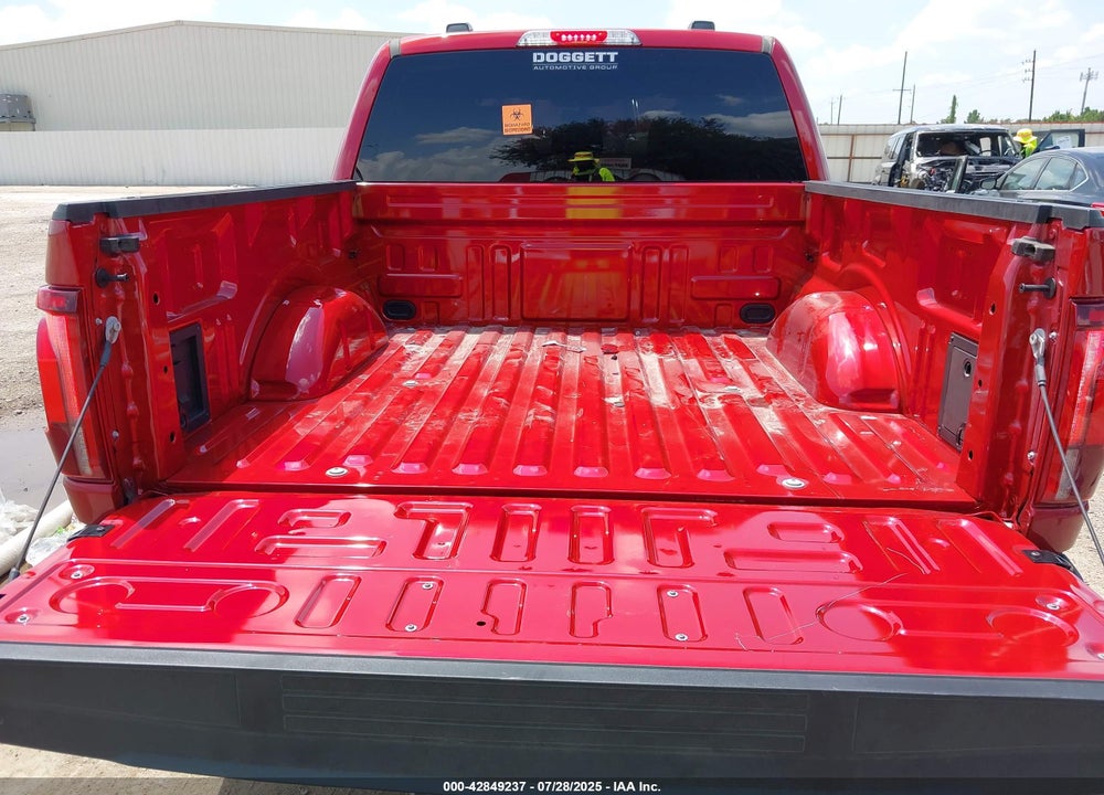 2025 FORD F-150 LARIAT VIN: 1FTFW5L54SKD11743