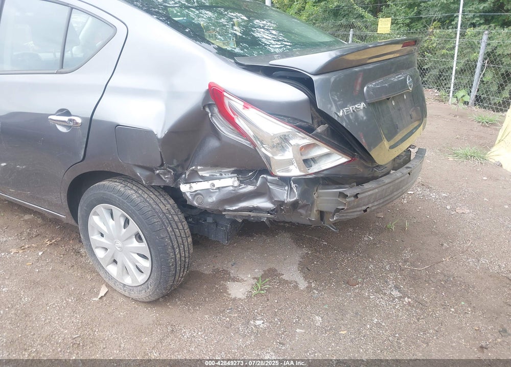 2019 NISSAN VERSA VIN: 3N1CN7AP8KL874950