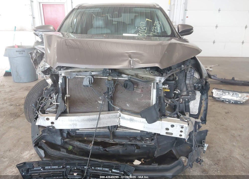2019 TOYOTA HIGHLANDER VIN: 5TDJZRFH1KS578359