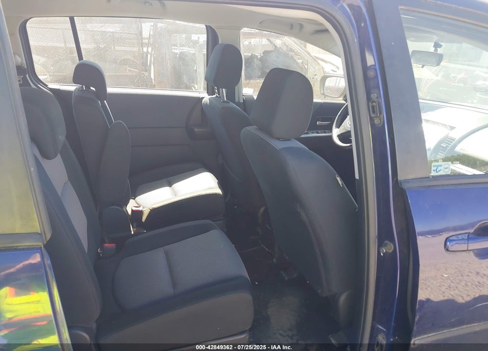 2007 MAZDA 5 TOURING VIN: JM1CR293070136215