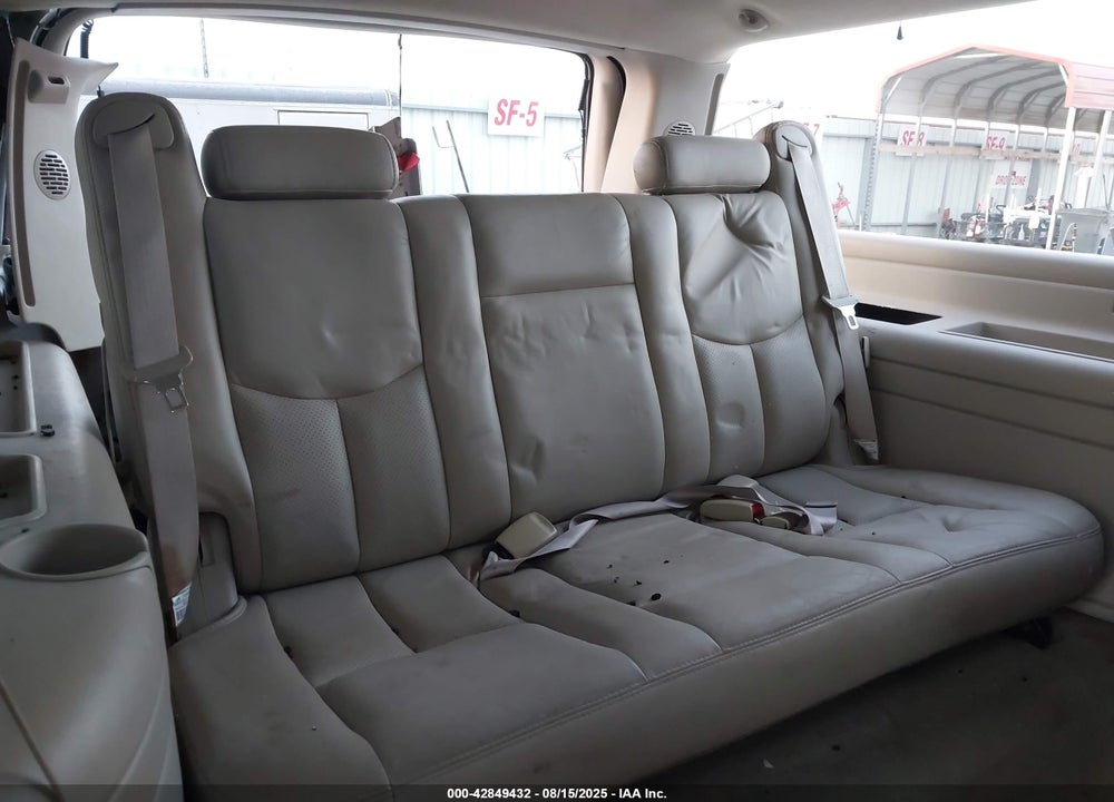 2005 CADILLAC ESCALADE ESV STANDARD VIN: 3GYFK66N15G156863
