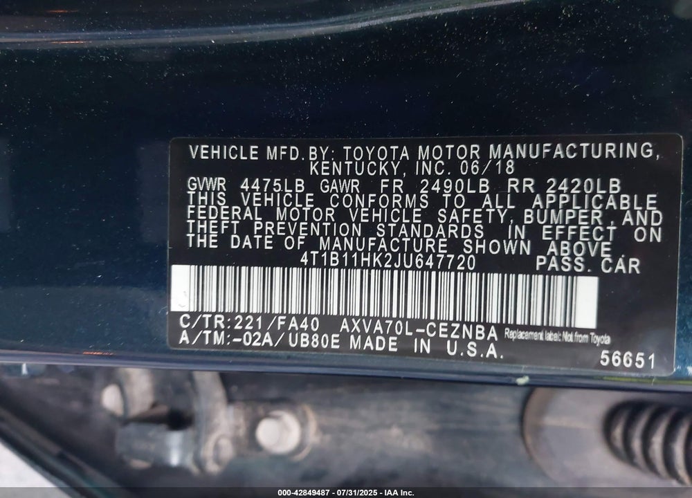 2018 TOYOTA CAMRY LE VIN: 4T1B11HK2JU647720