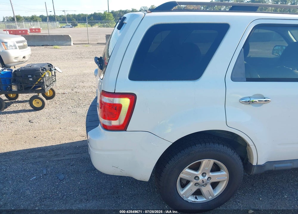 2008 FORD ESCAPE HYBRID VIN: 1FMCU59H48KA60544