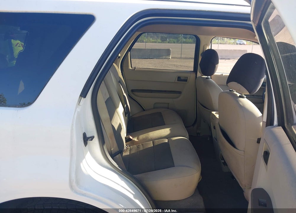 2008 FORD ESCAPE HYBRID VIN: 1FMCU59H48KA60544