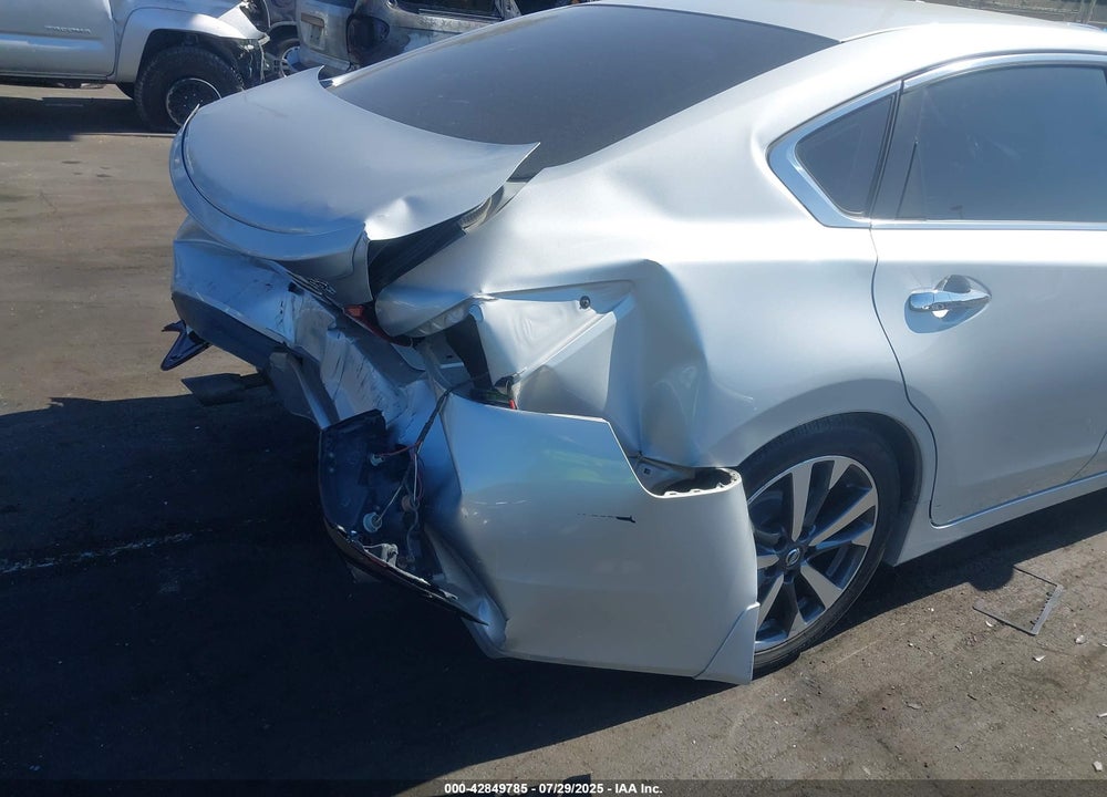 2017 NISSAN ALTIMA 2.5 SR VIN: 1N4AL3AP0HC134144
