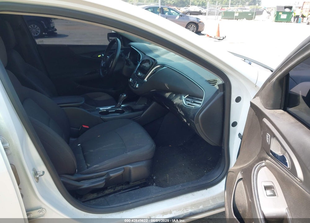 2017 CHEVROLET MALIBU 1LT VIN: 1G1ZE5ST3HF177737