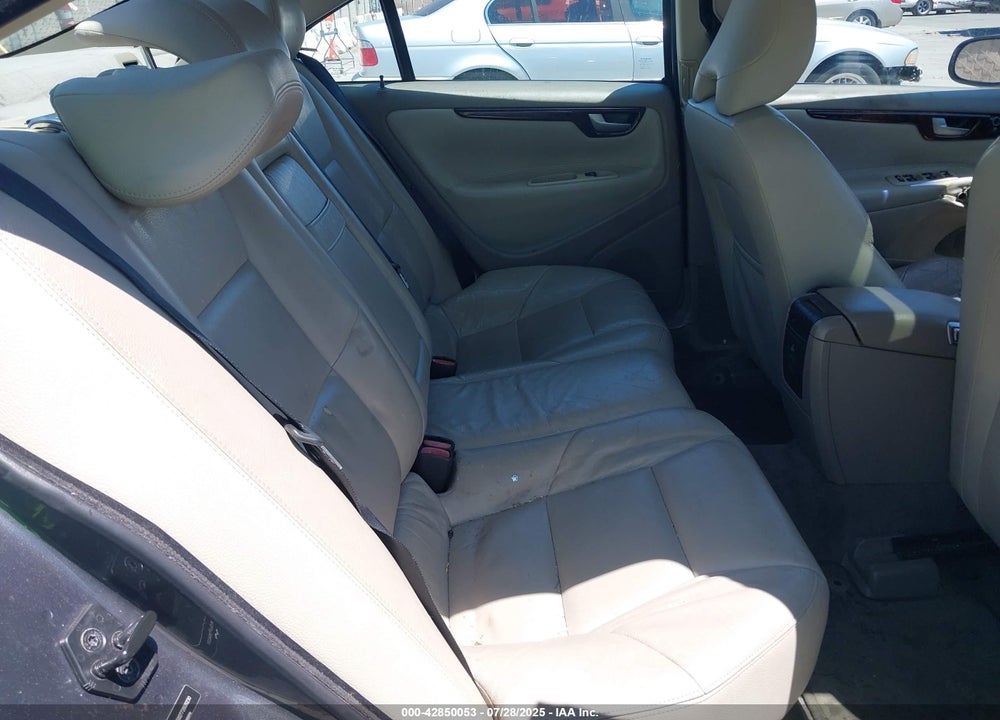 2007 VOLVO S60 VIN: YV1RH592772606230