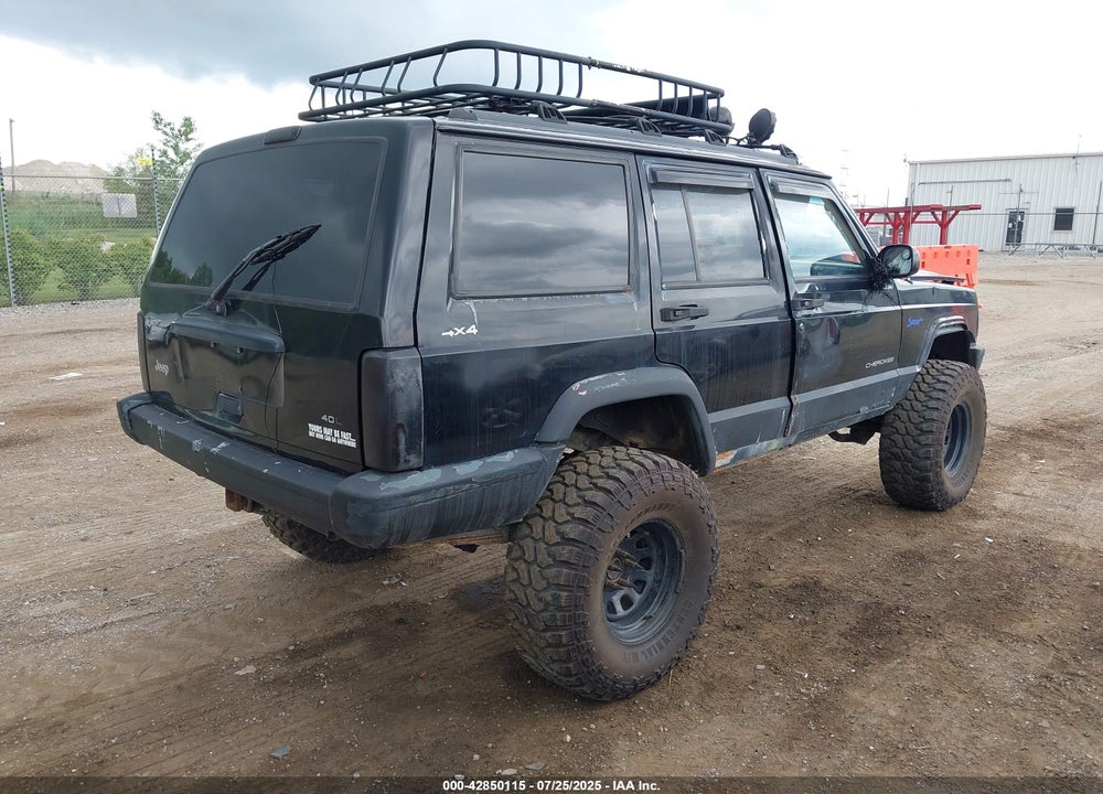 1998 JEEP CHEROKEE VIN: 1J4FJ68S8WL221881