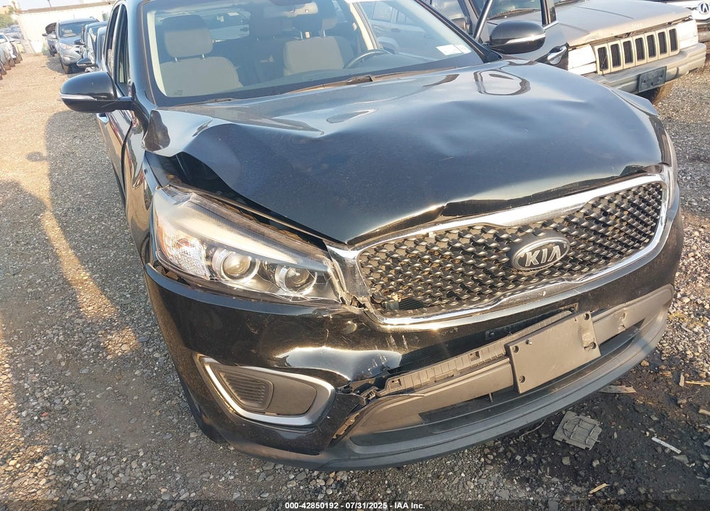 2016 KIA SORENTO VIN: 5XYPGDA30GG043557