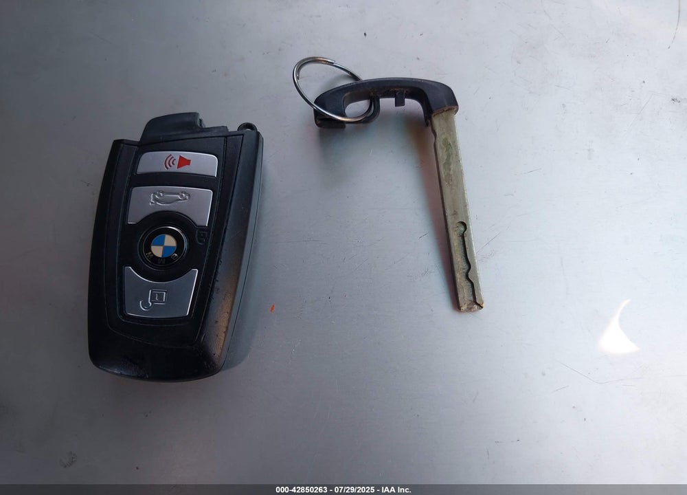 2013 BMW X3 VIN: 5UXWX9C57D0D03060