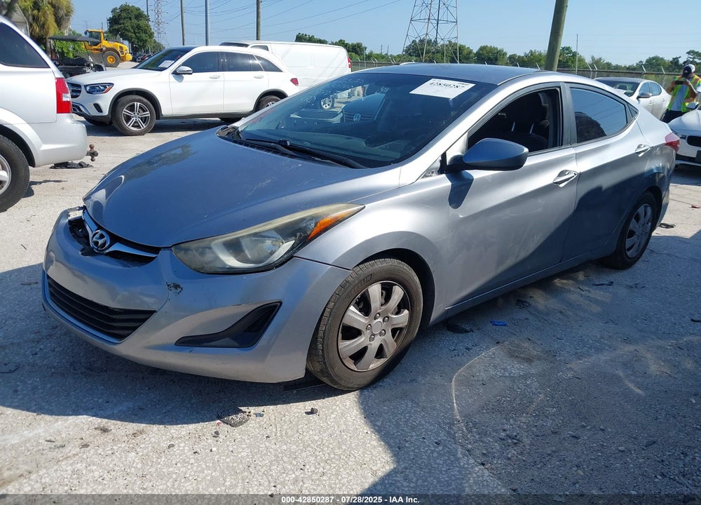 2016 HYUNDAI ELANTRA SE VIN: 5NPDH4AE9GH755110