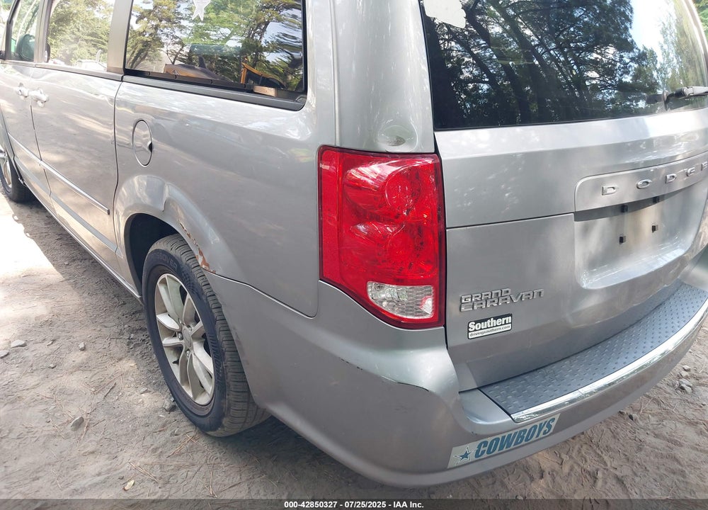2016 DODGE GRAND CARAVAN VIN: 2C4RDGCG6GR204346