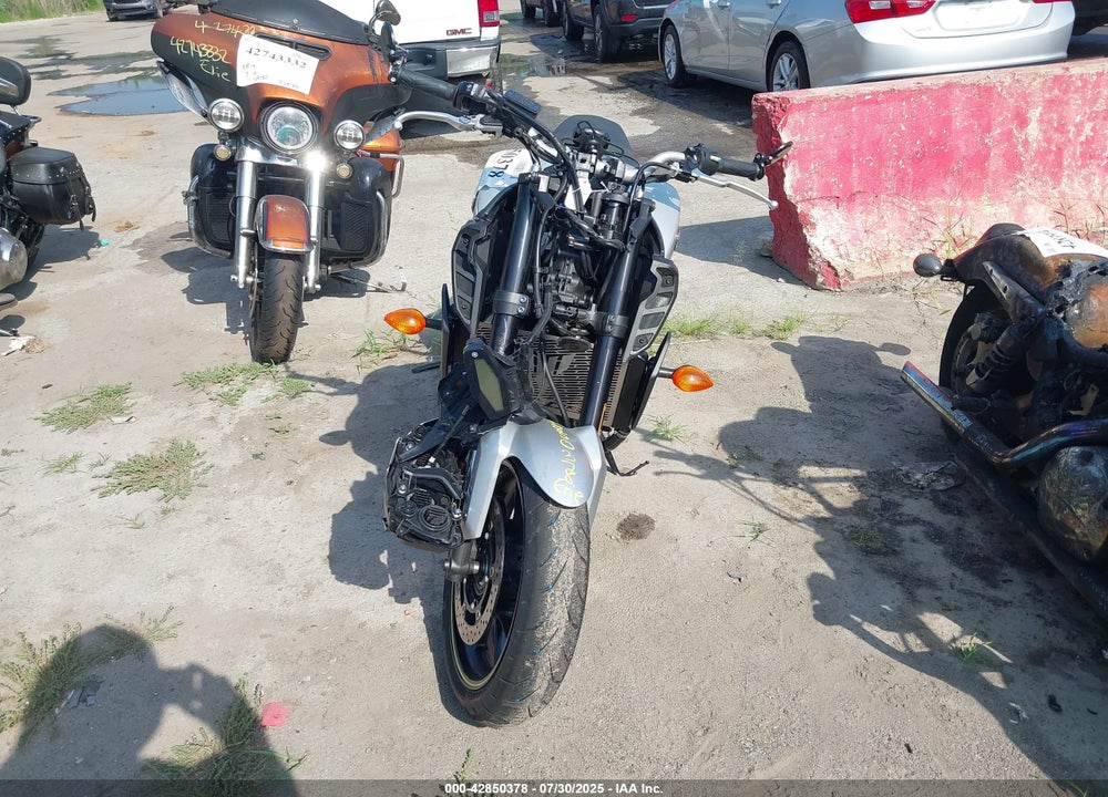 2017 YAMAHA FZ09 VIN: JYARN53E9HA002442