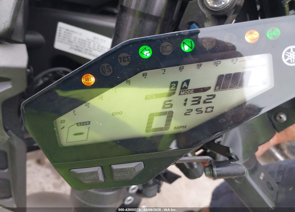 2017 YAMAHA FZ09 VIN: JYARN53E9HA002442