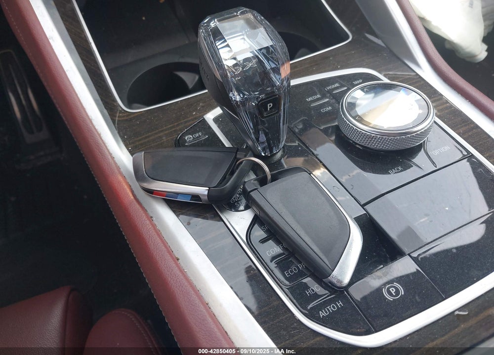 2022 BMW X6 VIN: 5UXCY6C02N9J06794