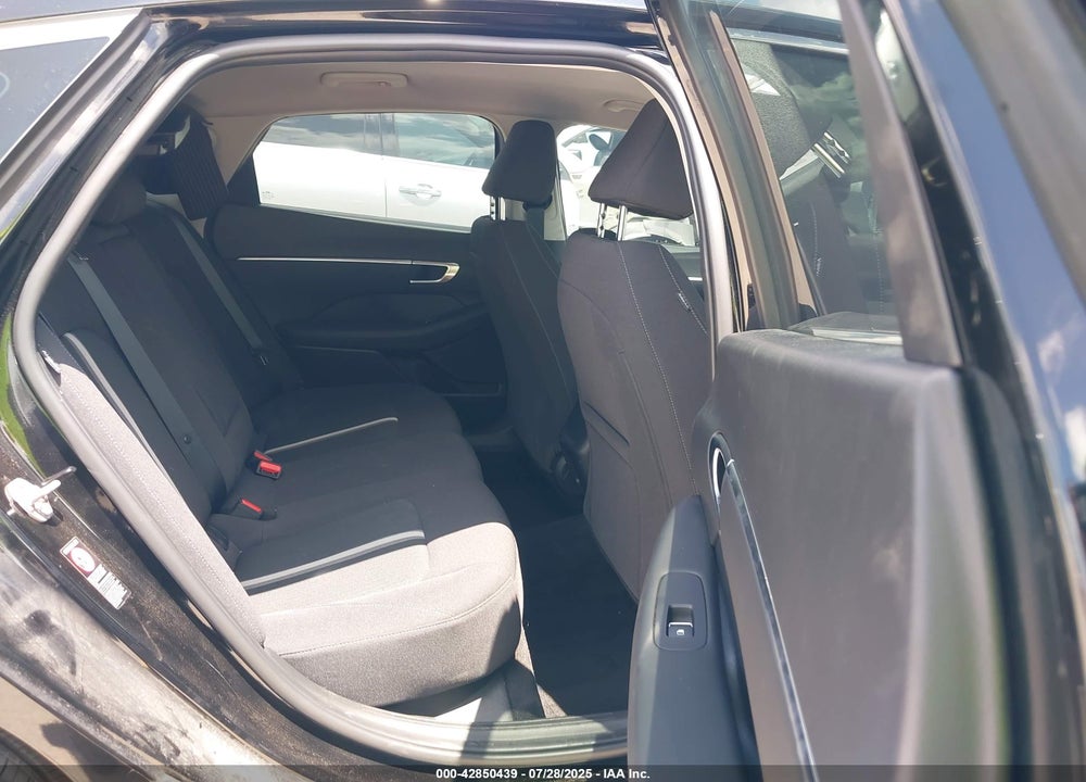 2023 HYUNDAI SONATA VIN: KMHL64JA9PA347952