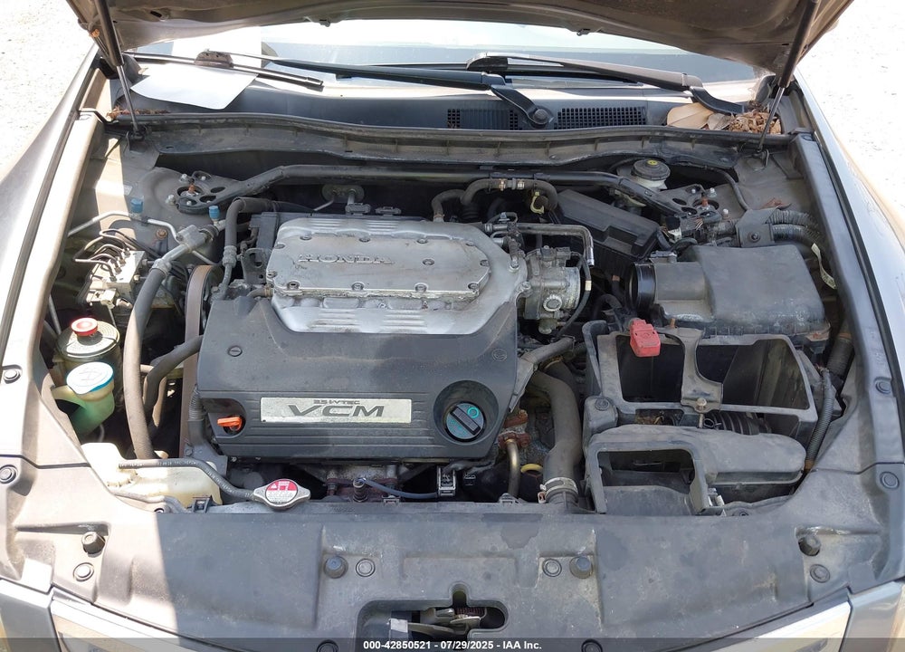 2009 HONDA ACCORD VIN: 1HGCP36819A041625