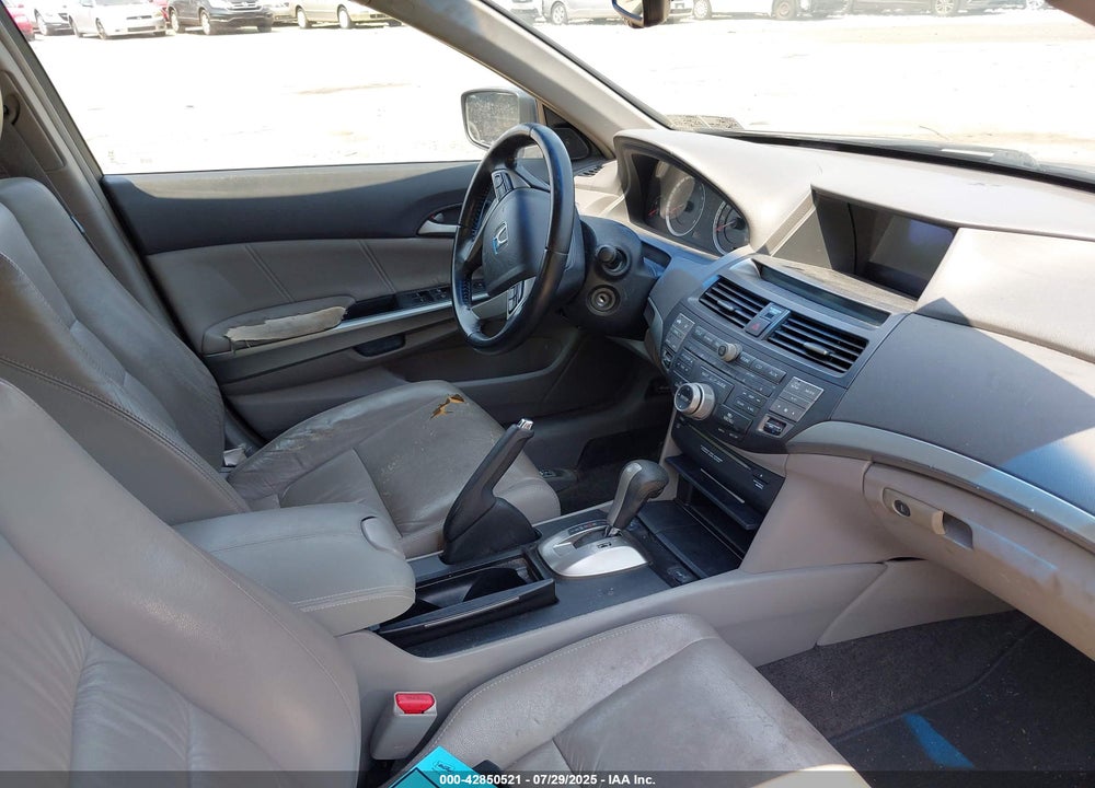 2009 HONDA ACCORD VIN: 1HGCP36819A041625