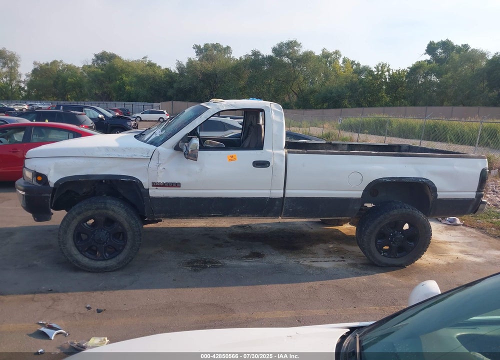 1999 DODGE RAM 2500 ST VIN: 3B7KF2668XM509680