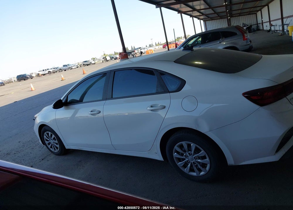 2022 KIA FORTE FE VIN: 3KPF24AD6NE427825
