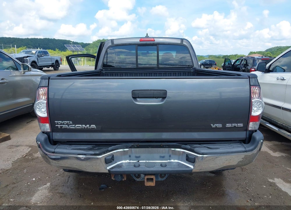2015 TOYOTA TACOMA VIN: 5TFUU4EN6FX132441