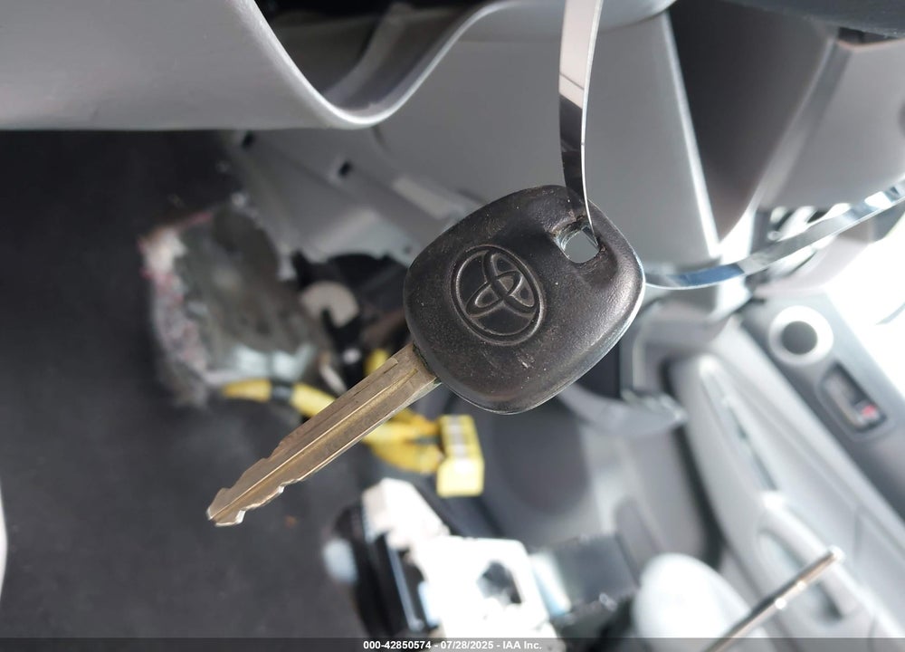 2015 TOYOTA TACOMA VIN: 5TFUU4EN6FX132441