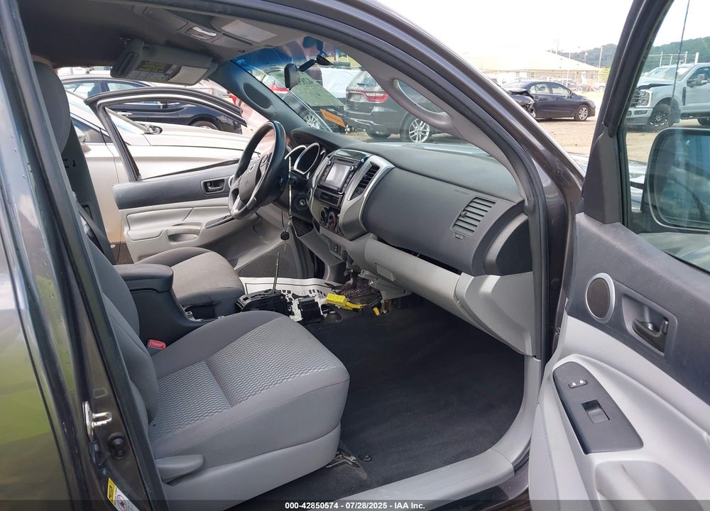2015 TOYOTA TACOMA VIN: 5TFUU4EN6FX132441