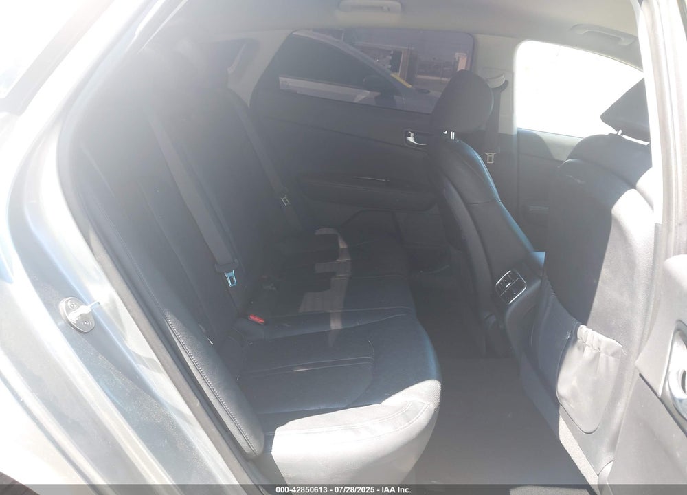 2018 KIA OPTIMA HYBRID VIN: KNAGV4LDXJ5022059