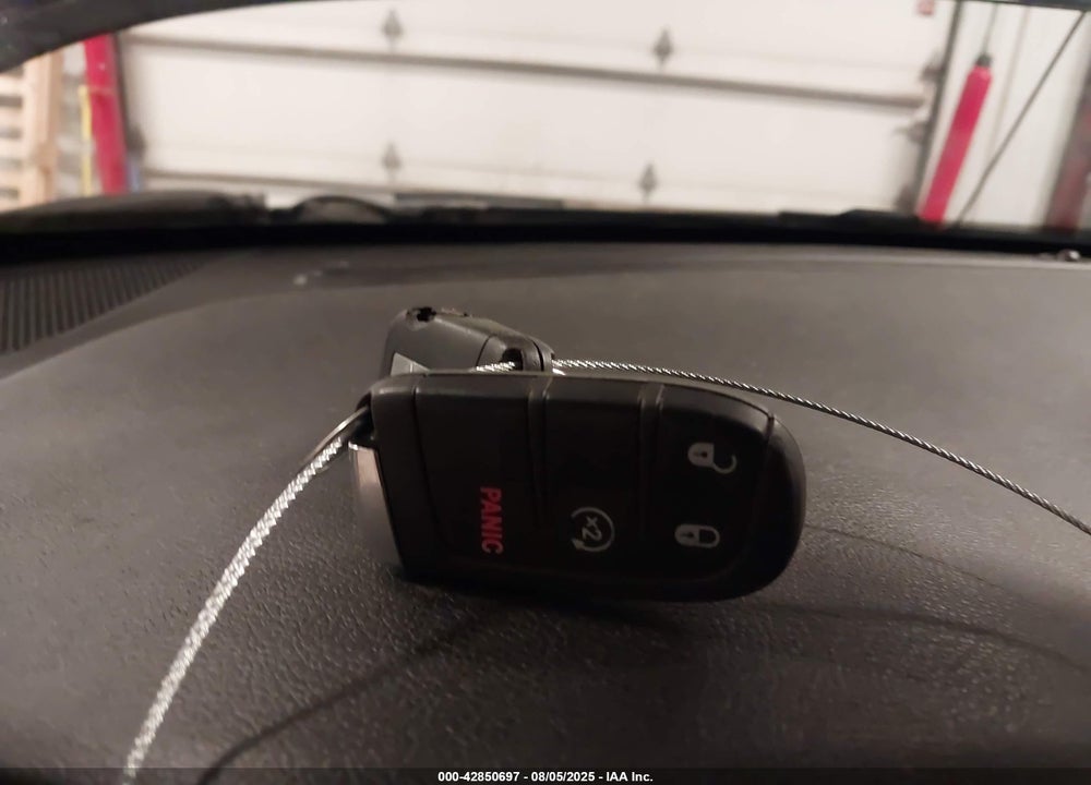 2016 JEEP RENEGADE VIN: ZACCJBBT4GPC70351